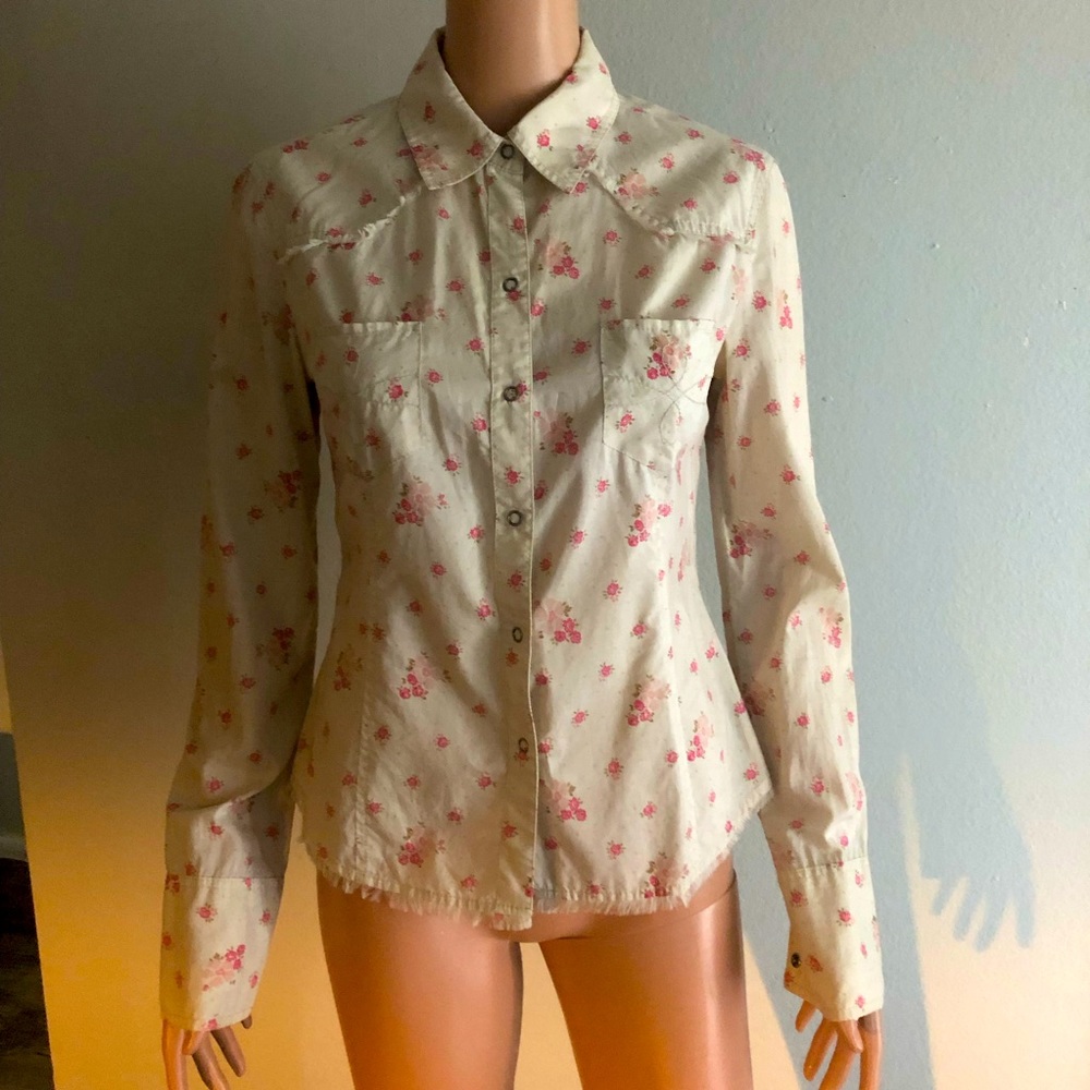 Express floral button up 🌷